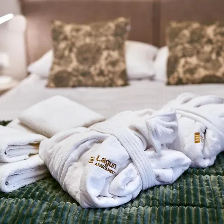 Park - Laguna - Premium Lux 209 *